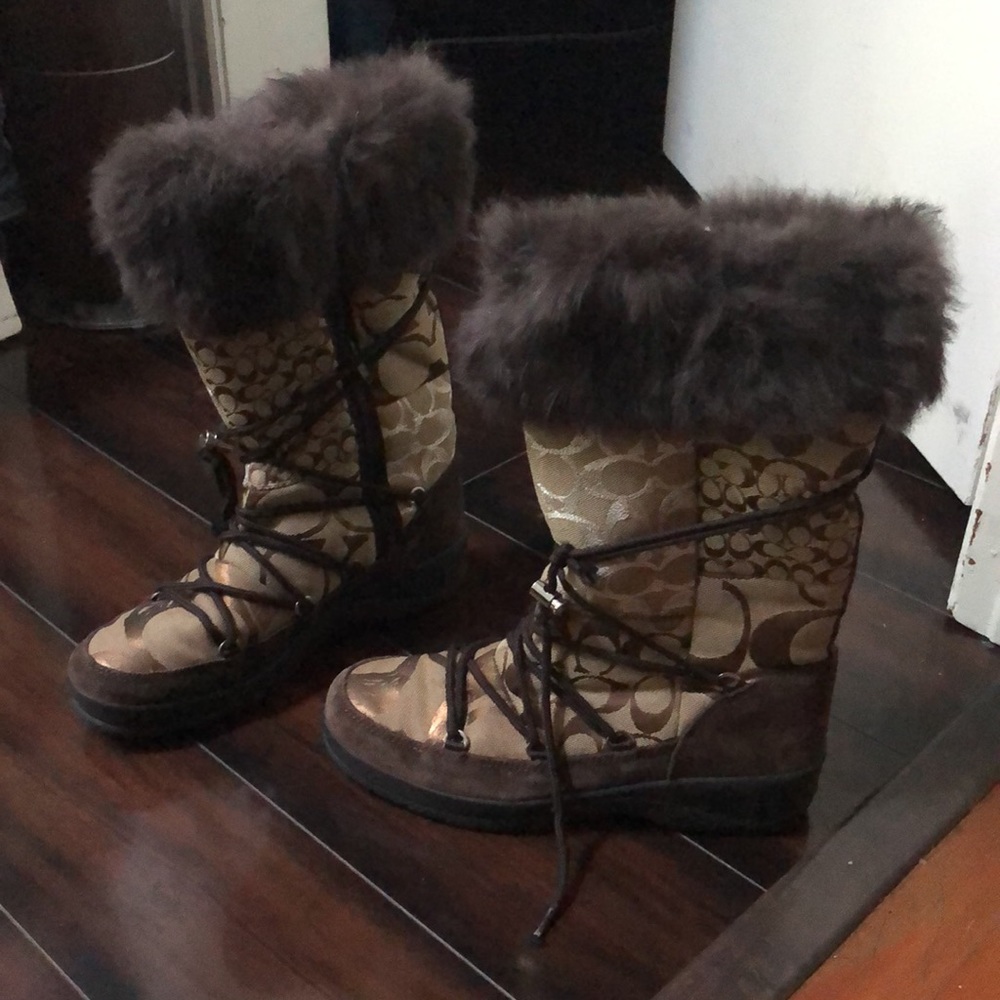 Womens Coach boots size 8.5